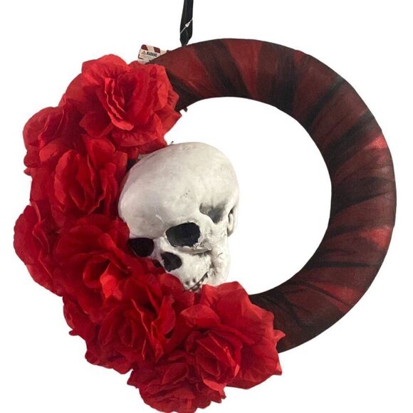 Handmade Gothic Skull and Red Mesh Floral Roses Wreath - Picture 1 of 5